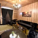 호텔 Hymeti's Palace 포그라데츠