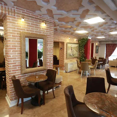 Hymeti's Palace Hotel