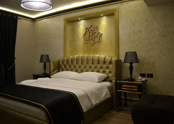 Hymeti's Palace فندق 4*