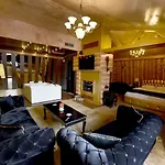 Hymeti's Palace 4* Pogradec