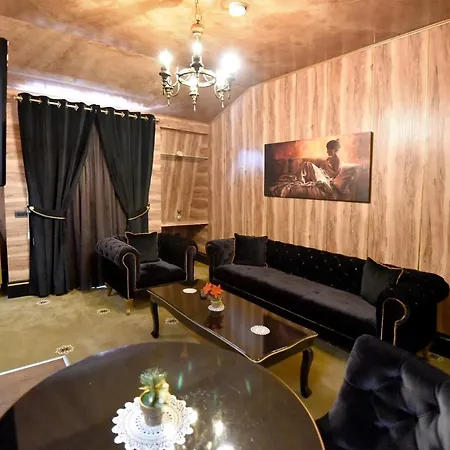 호텔 Hymeti's Palace 포그라데츠