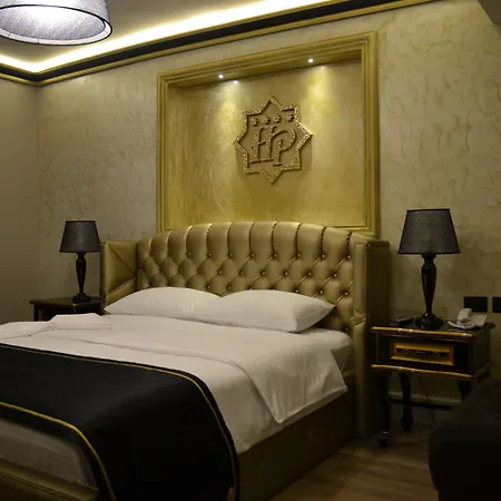 Hymeti's Palace 호텔 4*