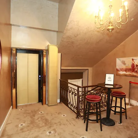 Hymeti's Palace 4*