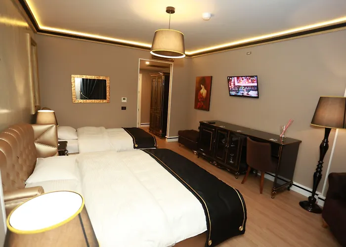 Hymeti's Palace Hotell 4*