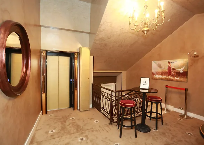 Hymeti's Palace 4*
